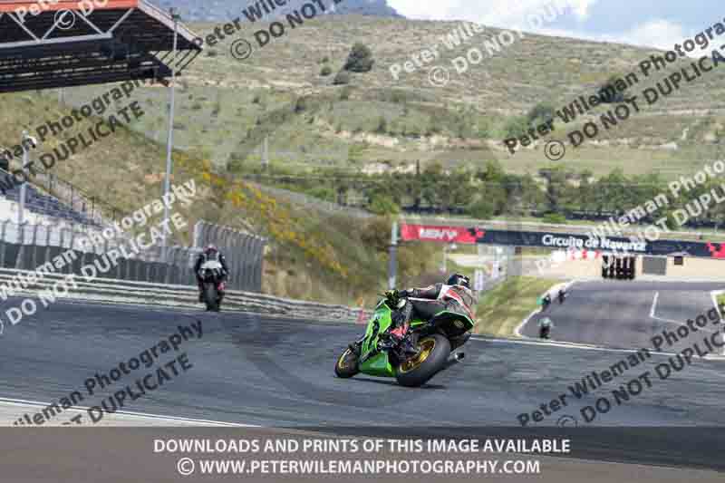cadwell no limits trackday;cadwell park;cadwell park photographs;cadwell trackday photographs;enduro digital images;event digital images;eventdigitalimages;navarra;no limits trackdays;peter wileman photography;racing digital images;trackday digital images;trackday photos
